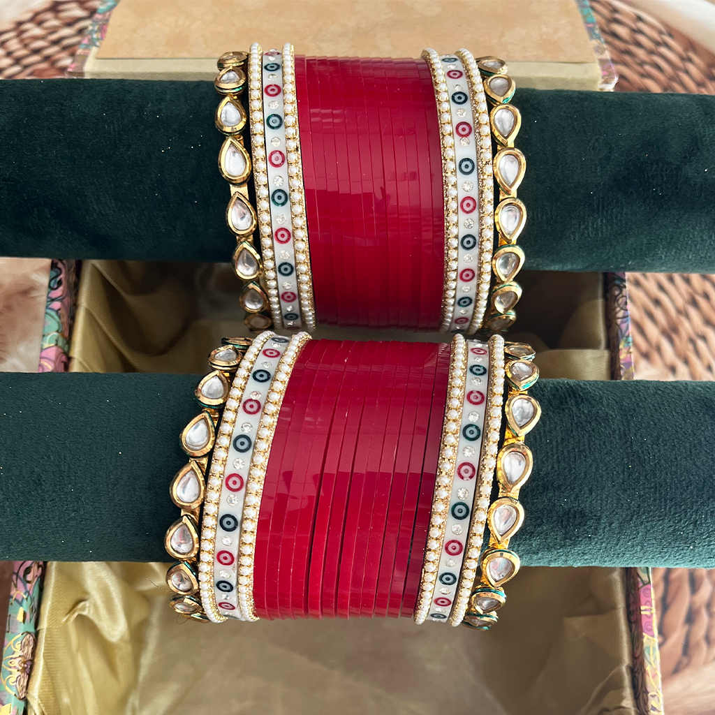 Kundan Chuda Set