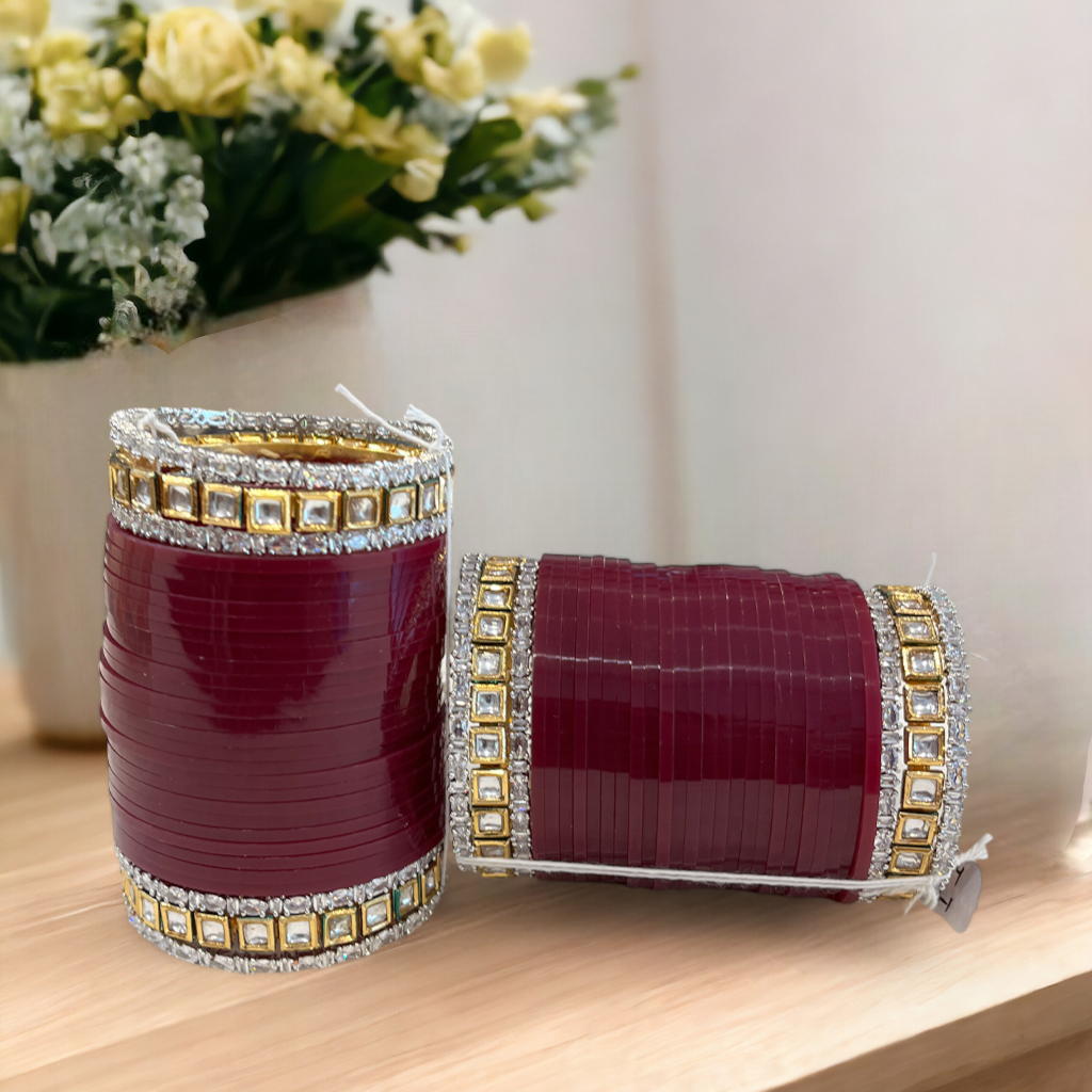 Garnisha Kundan Chuda