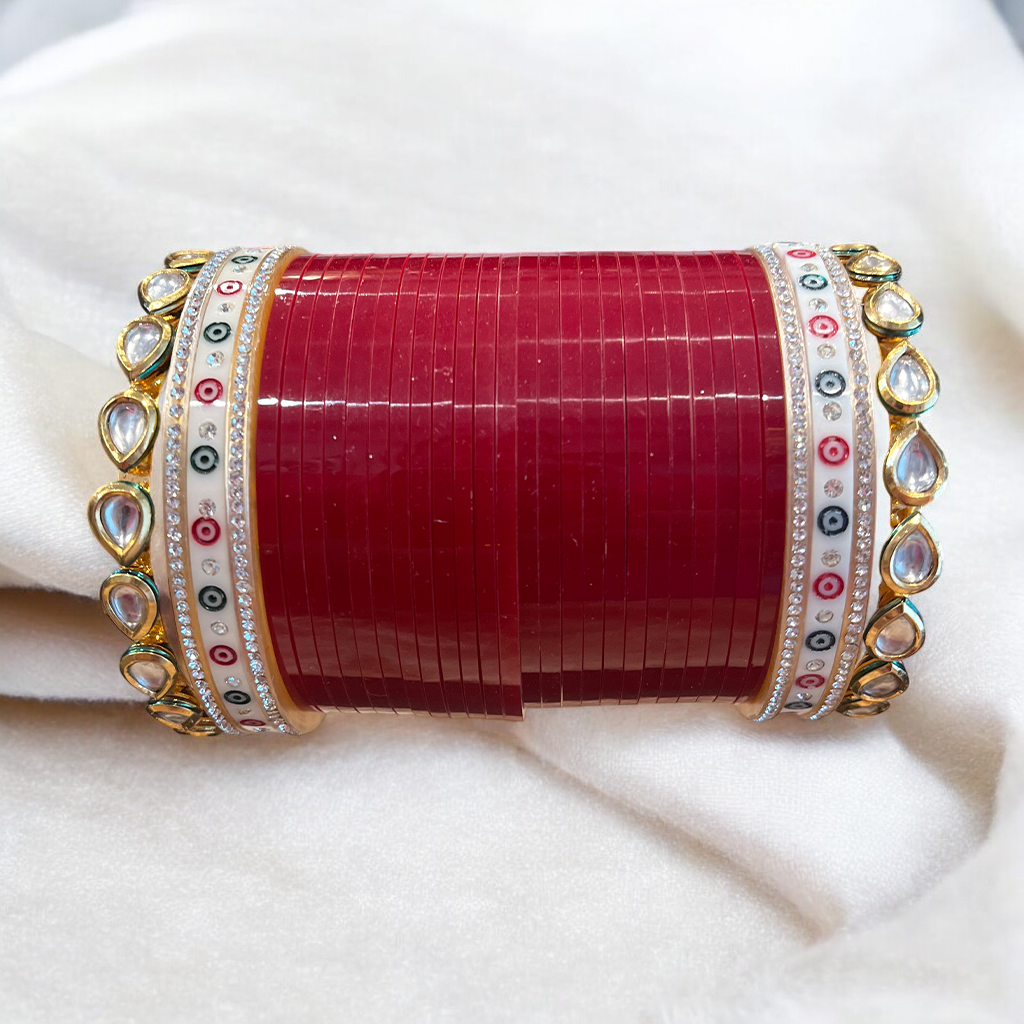 Garnisha Kundan Chuda Set