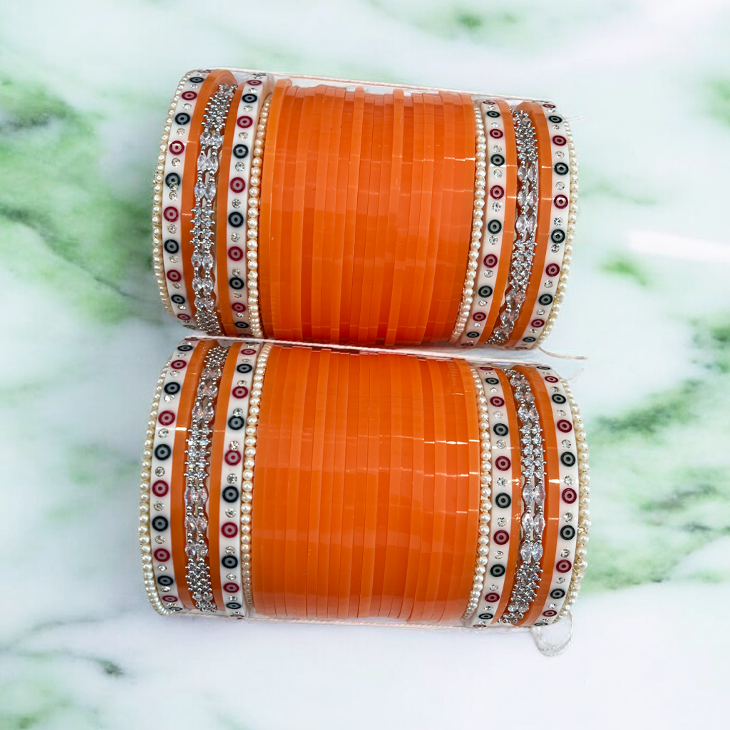 Garnisha Ad Chuda Set