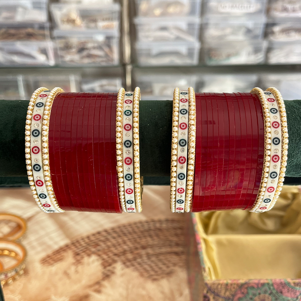 Garnisha Chuda Set