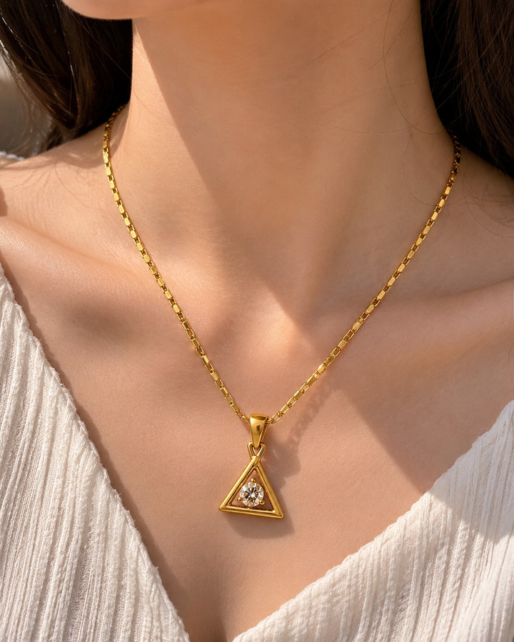Pyramid Shape Chain Pendant Set