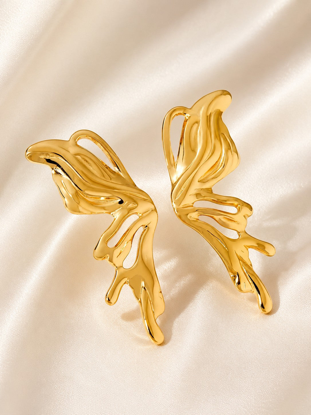 Wings Stud Earrings