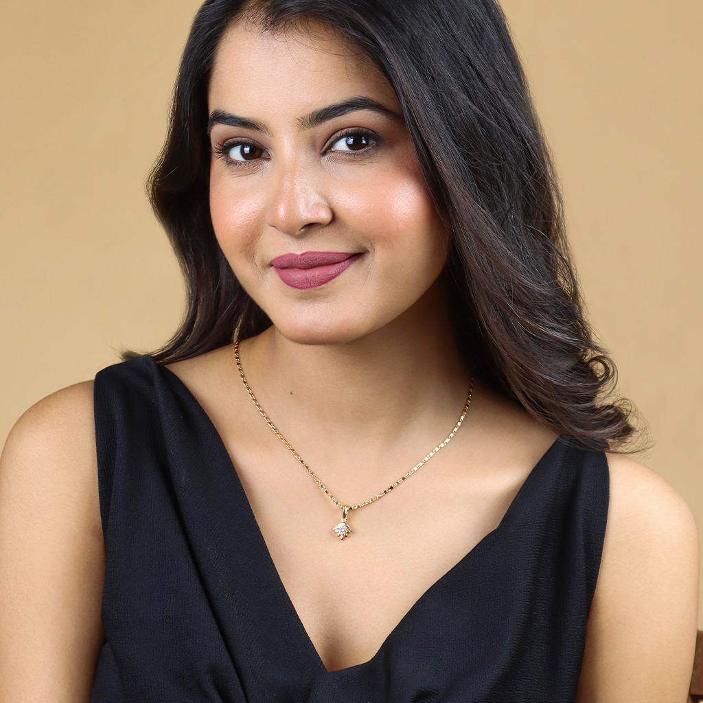 U Flower Chain Pendant Set