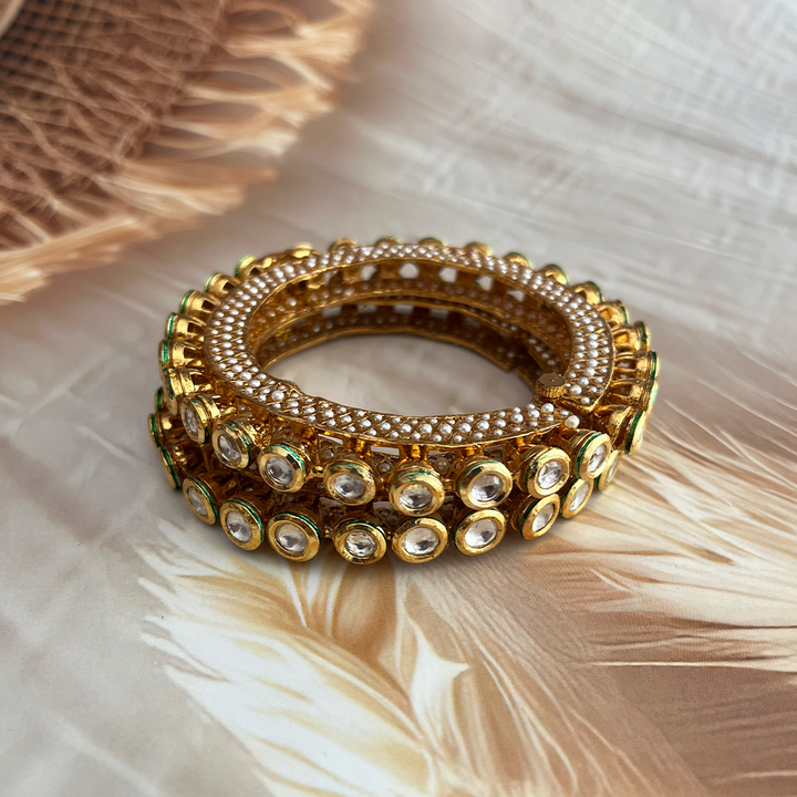 Garnisha Rajwadi Bangles Set