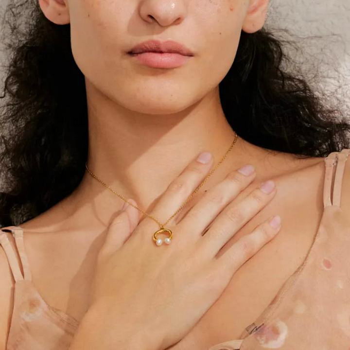 Pearl Horseshoe Pendant