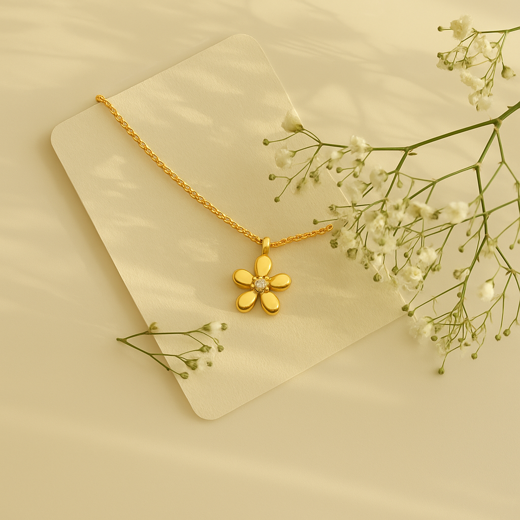 Daisy Shine Necklace