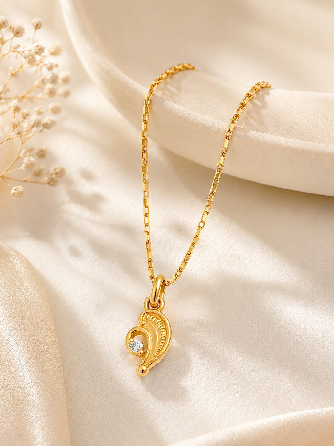 Leaf Heart Chain Pendant Set