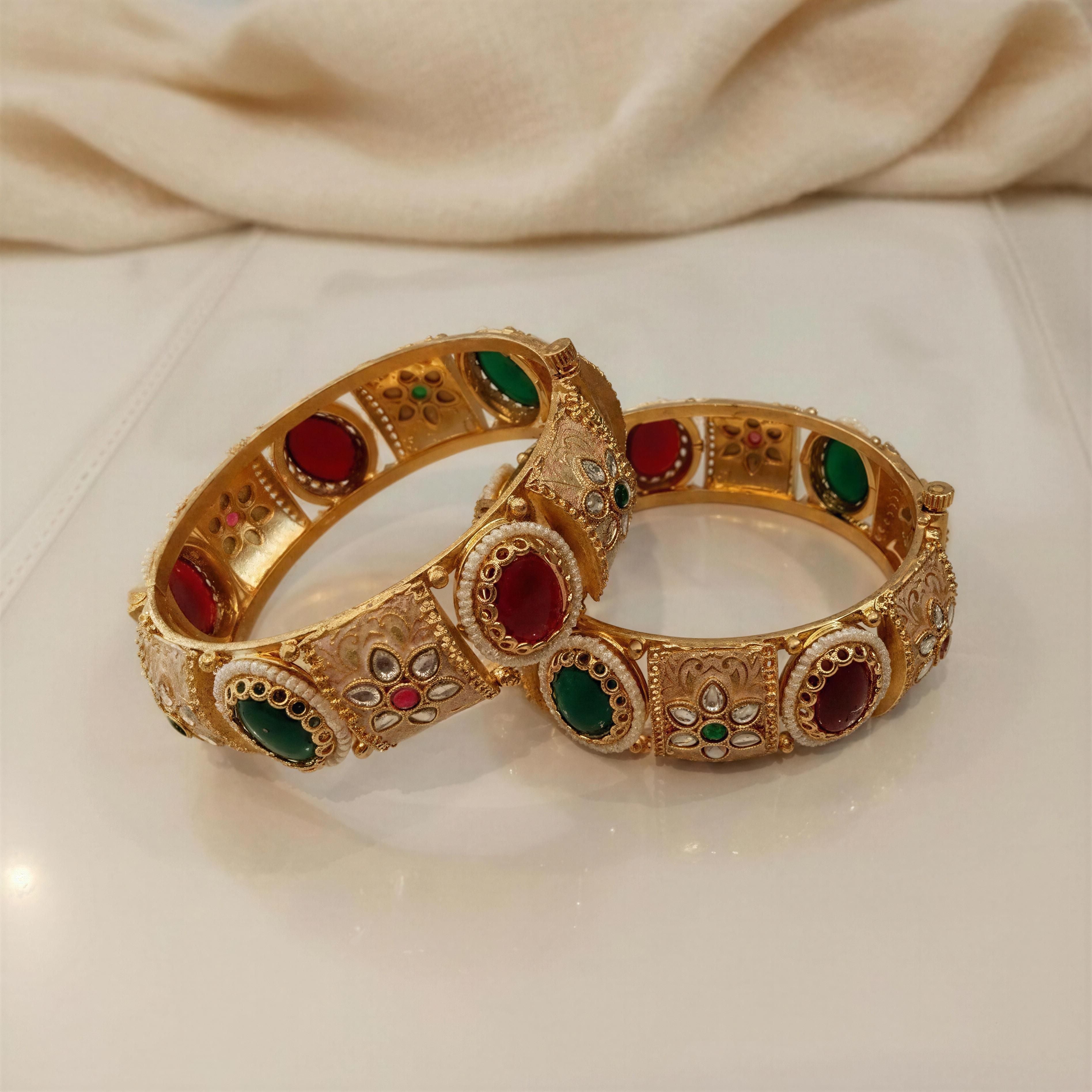 Seeshmahal Noor Kada (Set of 2)