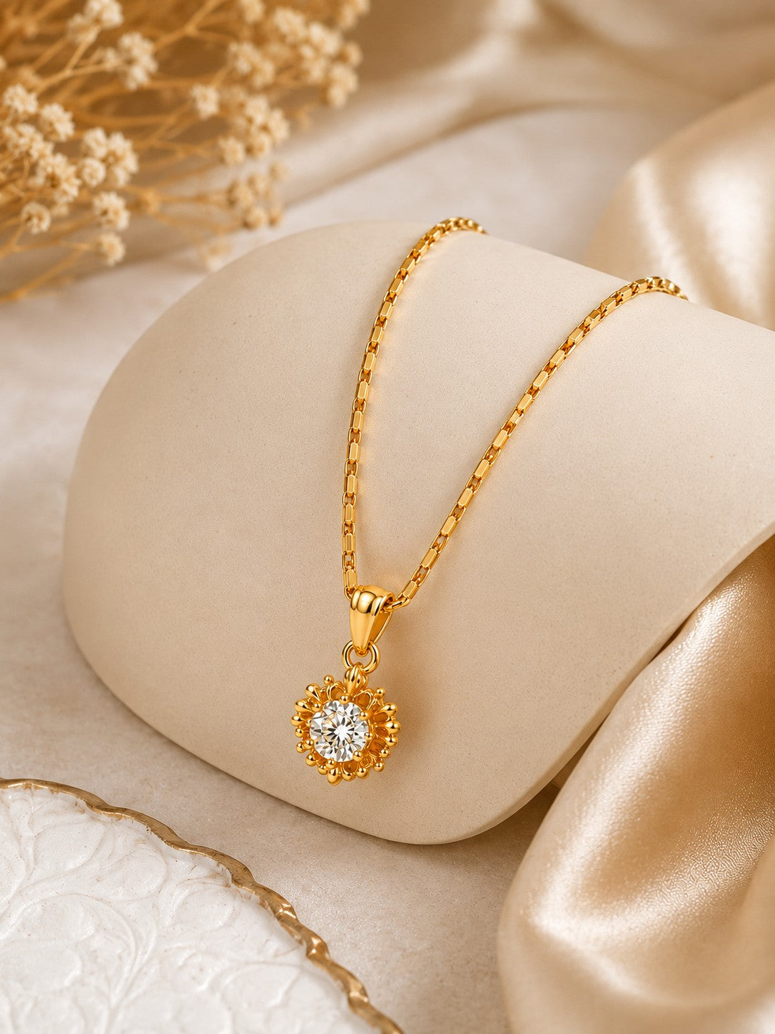 Hibiscus Chain Pendant Set