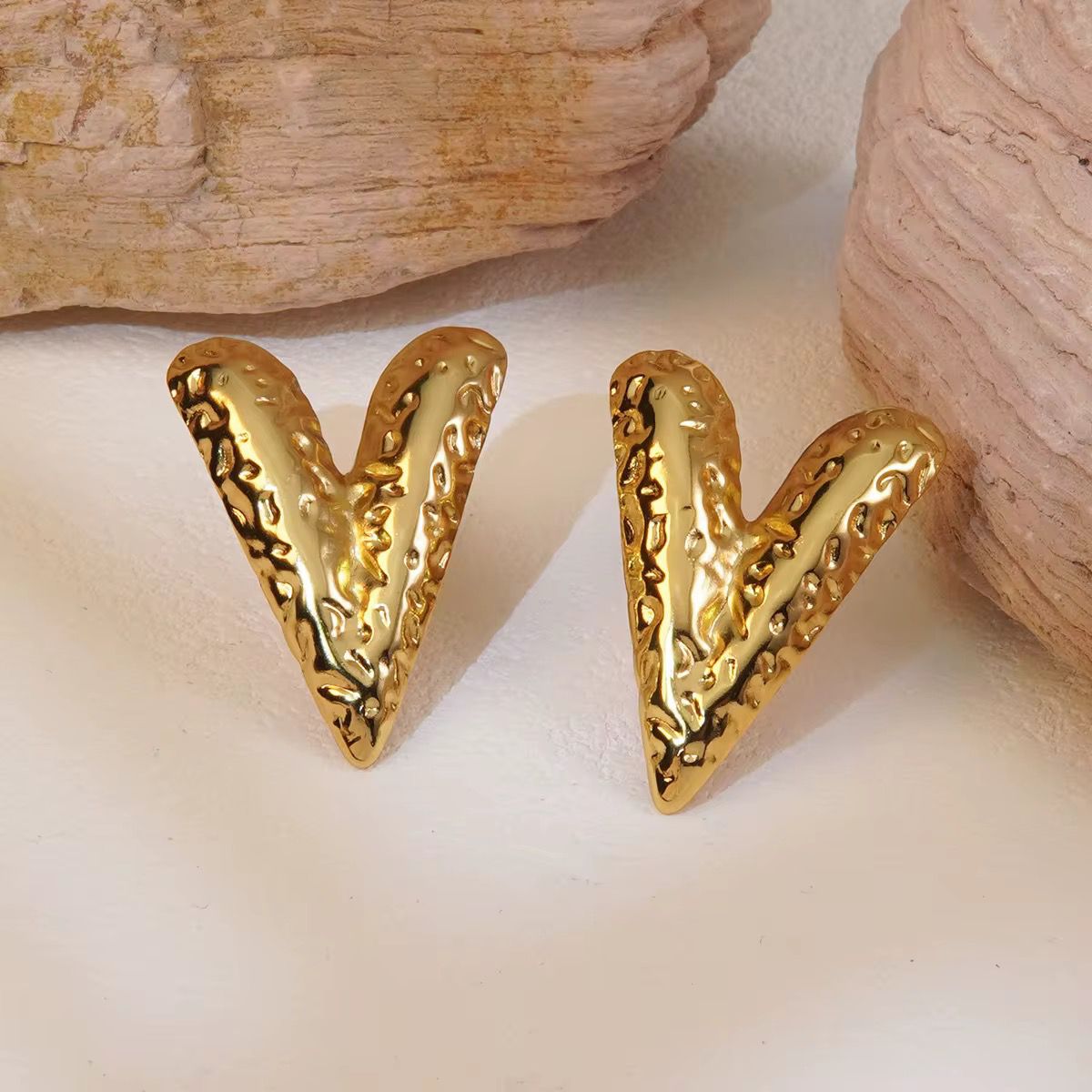 Urban Love Studs