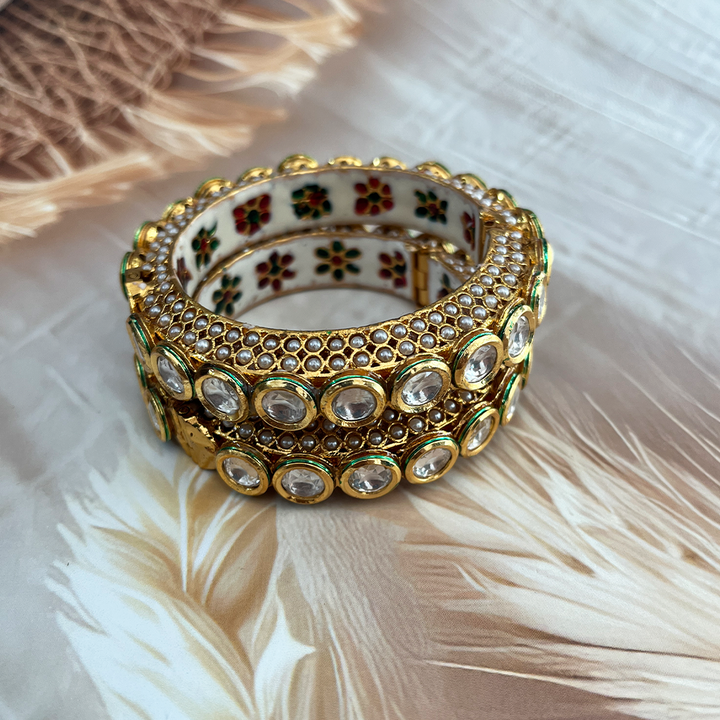 Garnisha Rajwadi Bangles Set
