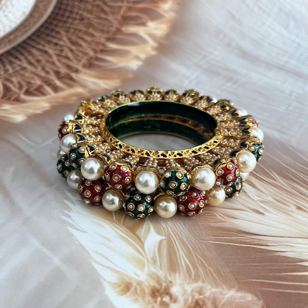 Garnisha Rajwadi Bangles Set