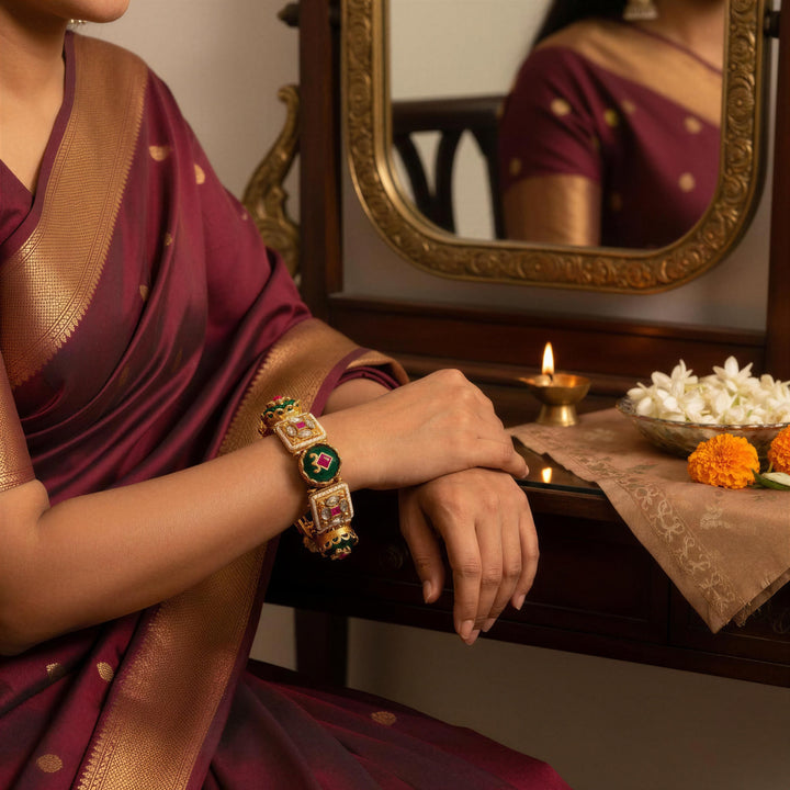 Aabharan Heritage Kada  (Set of 2)