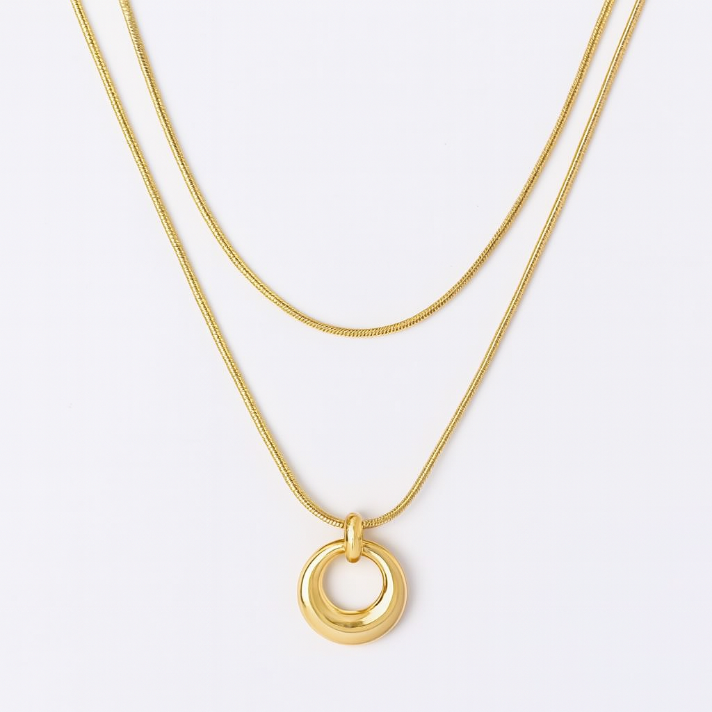 Svara Loop Necklace