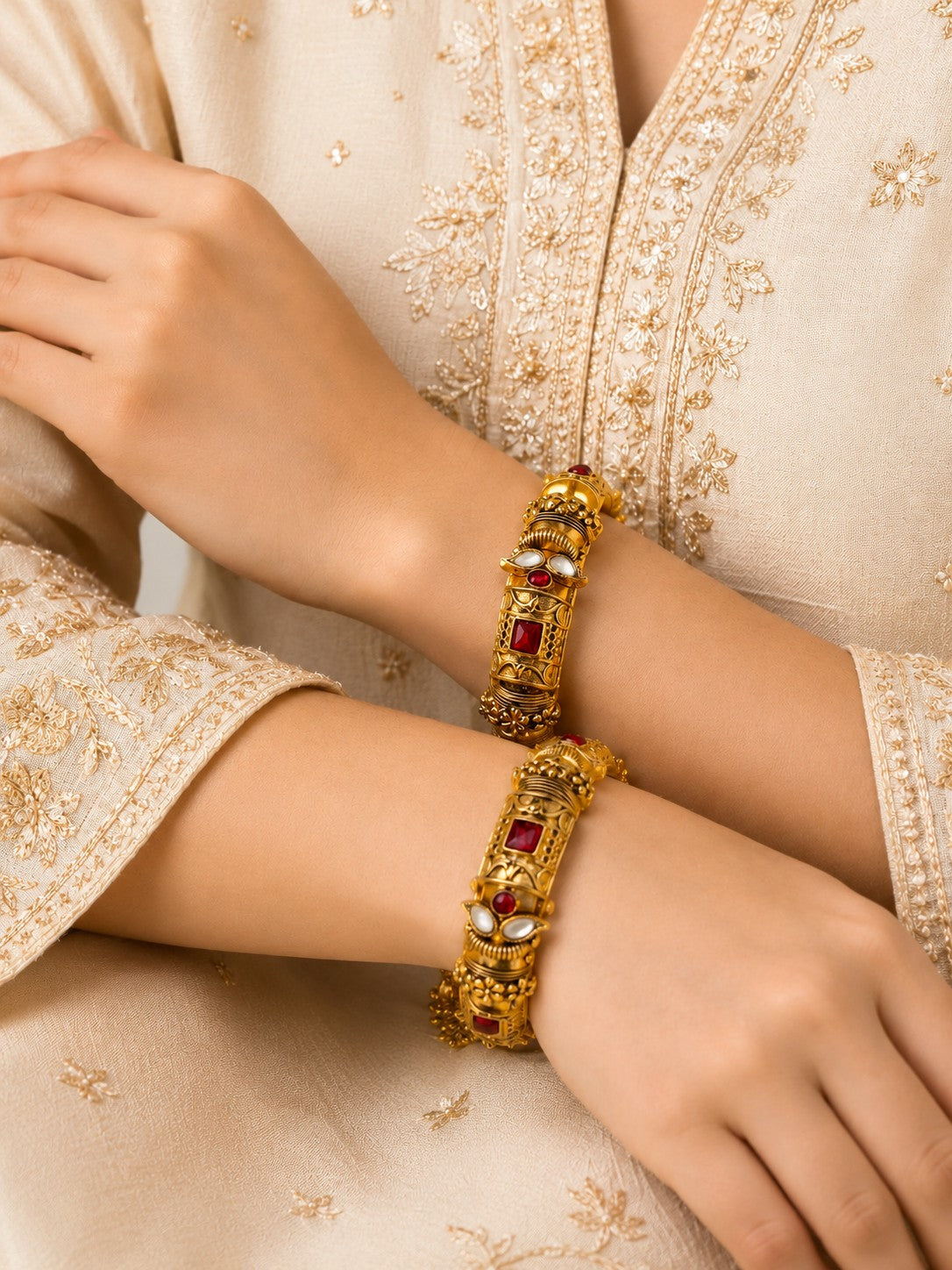 Garvini Antique Kada