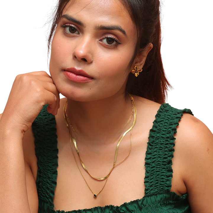 Double Layer Velvet Drop Necklace