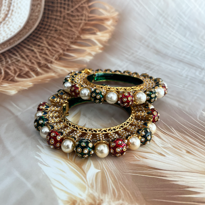 Garnisha Rajwadi Bangles Set