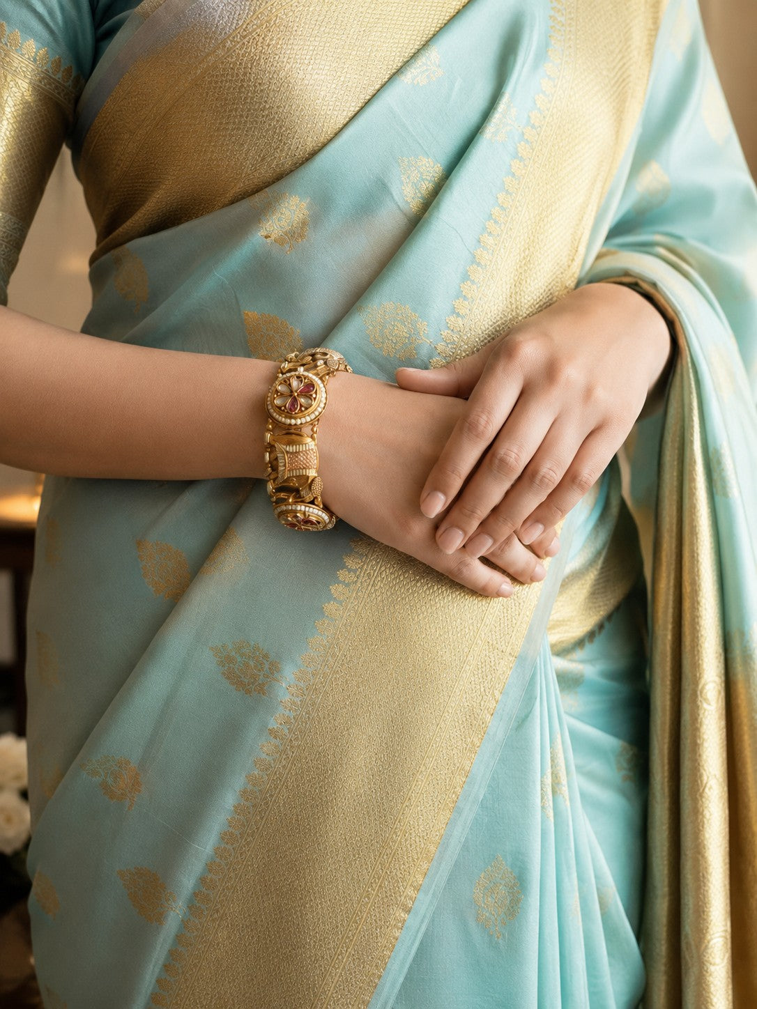RathnaPushp Kada