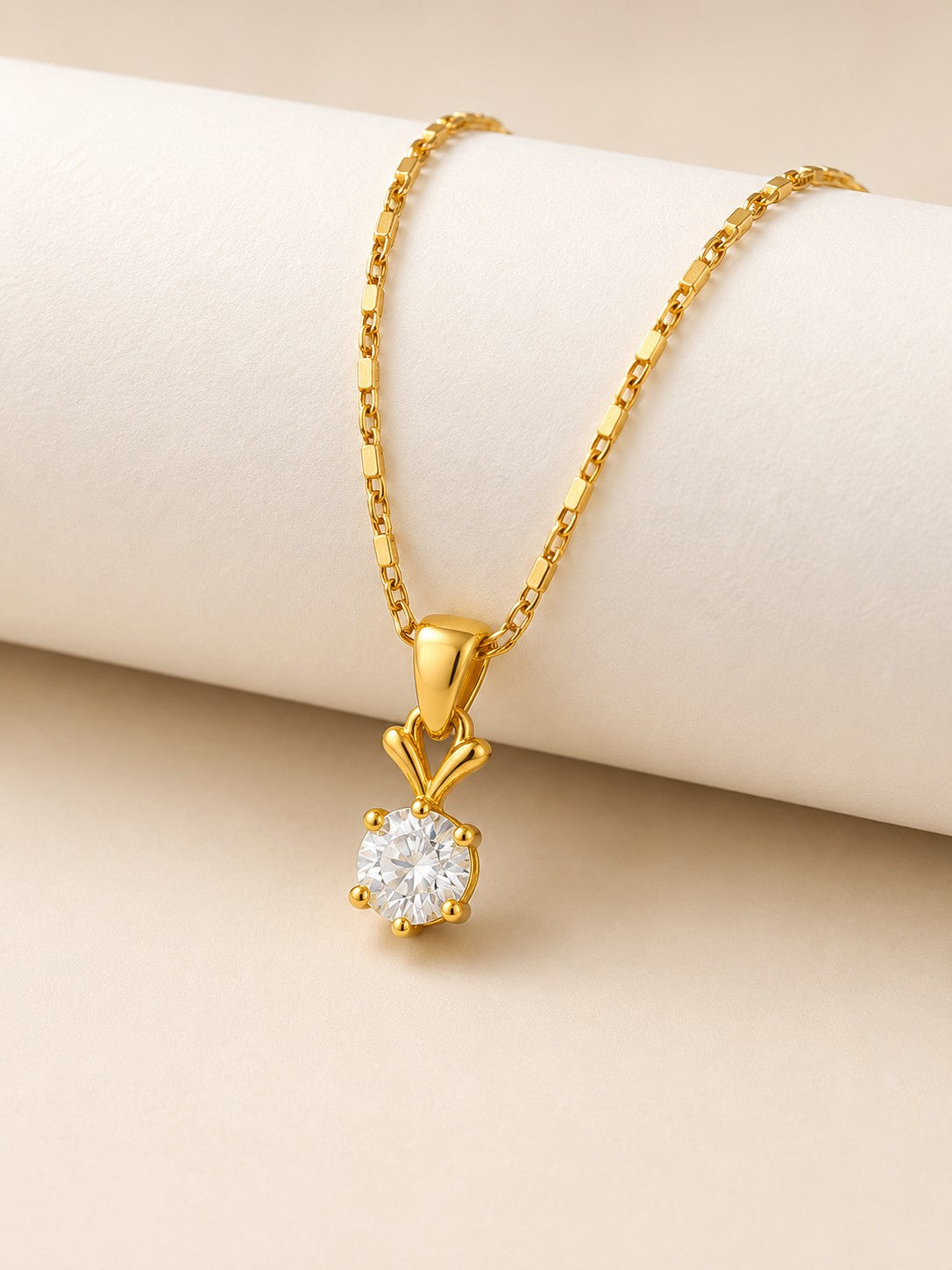 Round Shape Chain Pendant Set