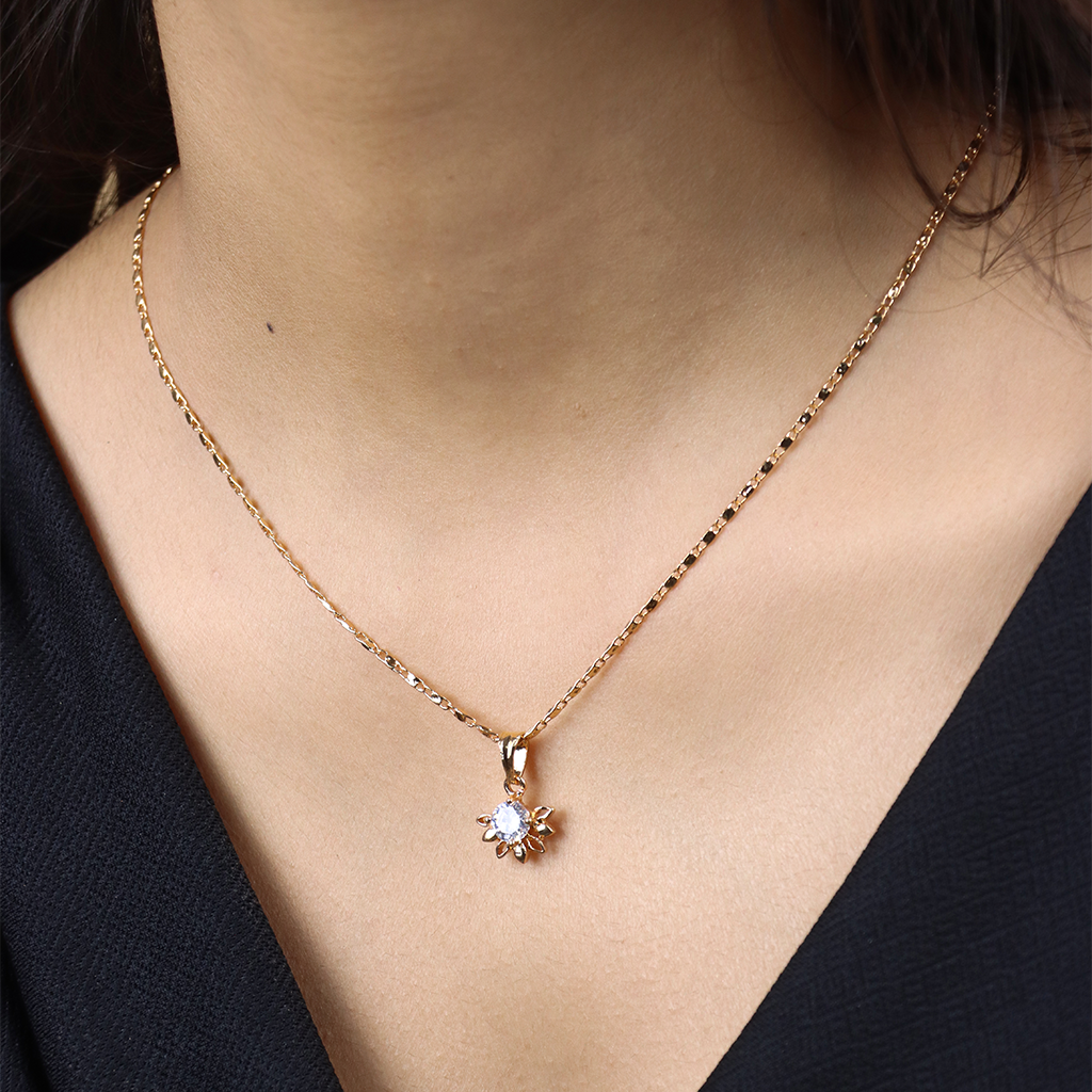 Flower Chain Pendant Set