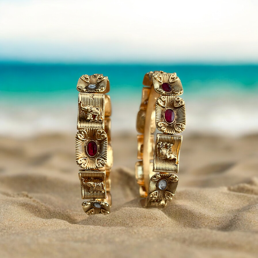 Garnisha Rajwadi Bangles Set