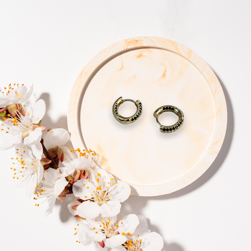 Black Minimal Hoop Earrings