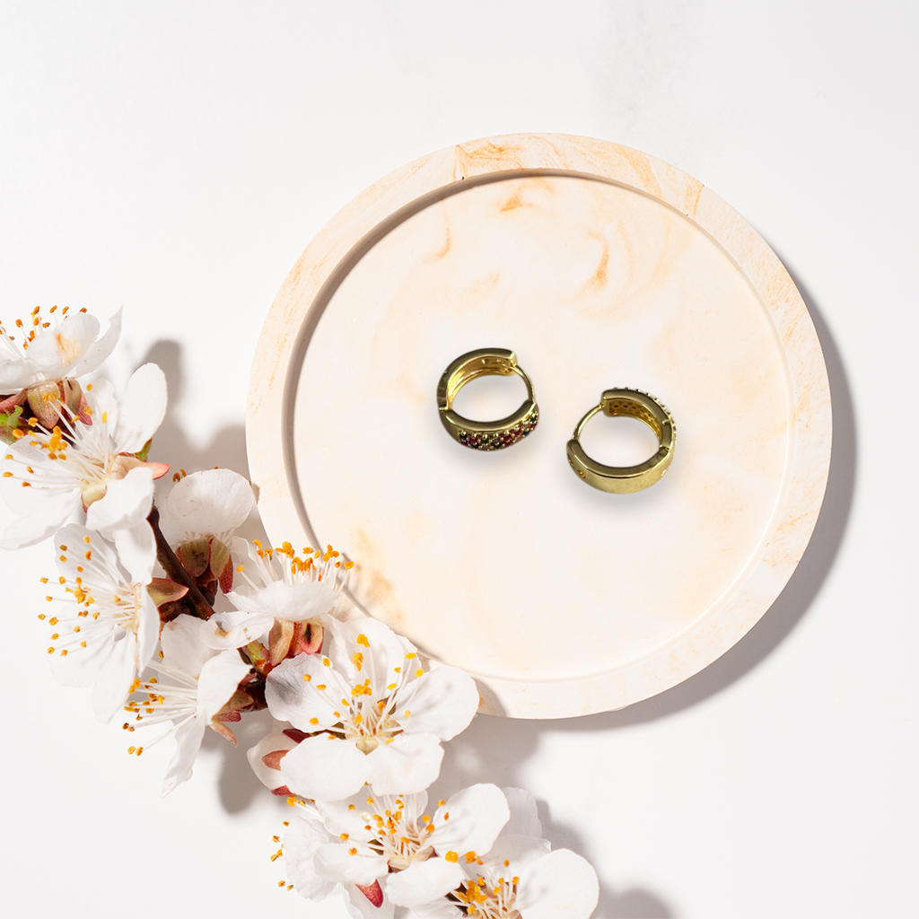 Shiny Minimal Hoop Earrings