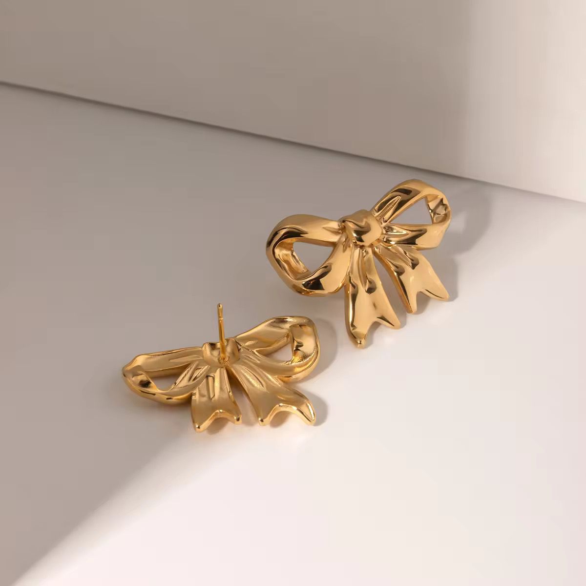 Aira Gold Studs