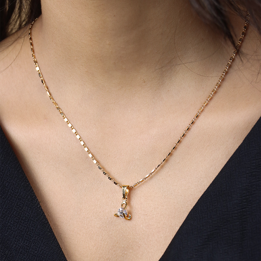 Shell Chain Pendant Set