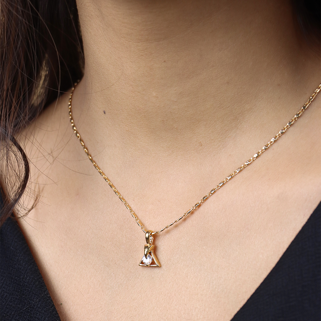 Pyramid Shape Chain Pendant Set