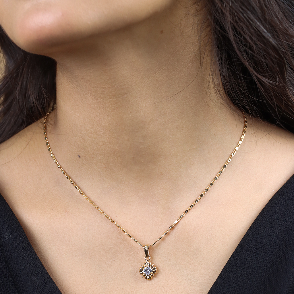 Hibiscus Chain Pendant Set