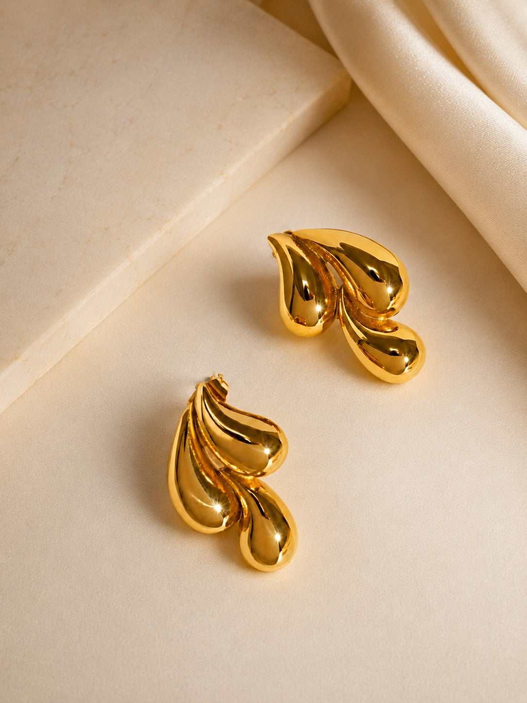 Fluid Grace Earrings
