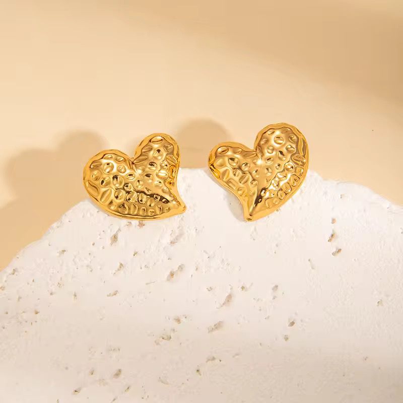 Lumi Heart Earrings