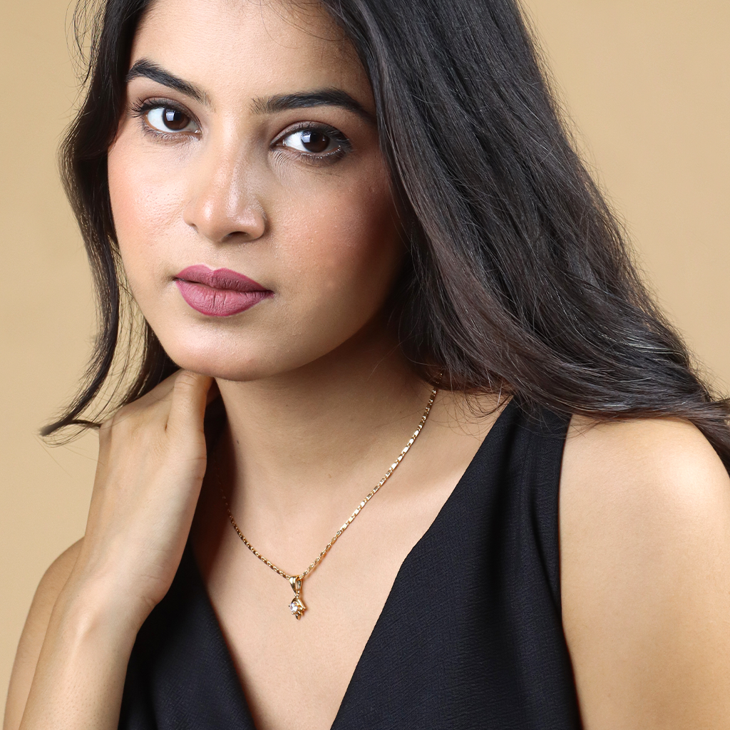 U Flower Chain Pendant Set