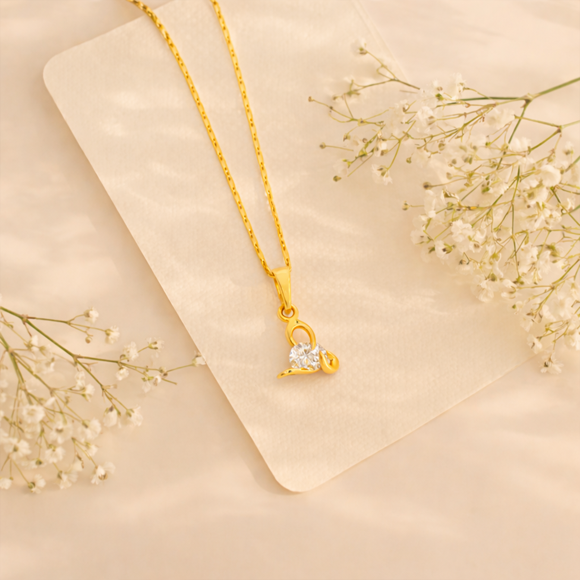 Shell Chain Pendant Set