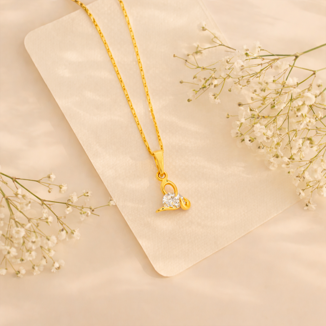 Shell Chain Pendant Set