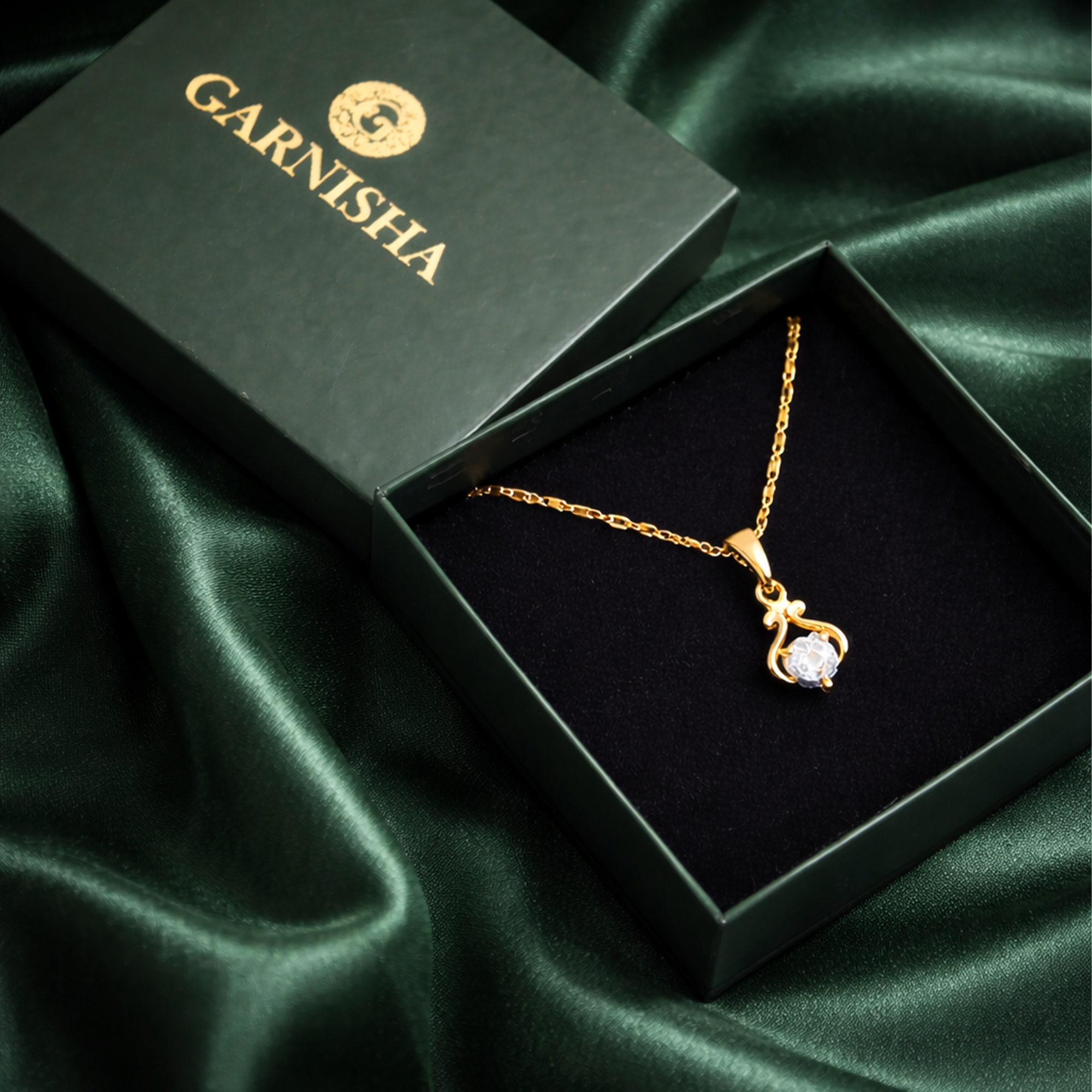 Tear Drop Chain Pendant Set