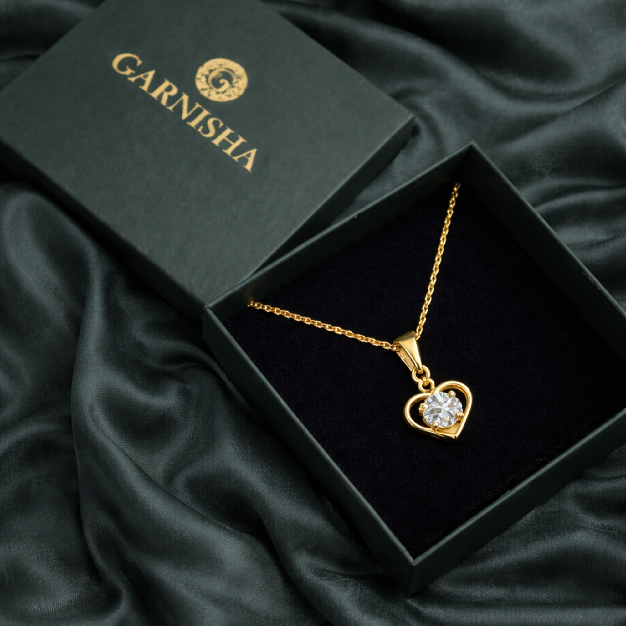 Heart Shape Chain Pendant Set