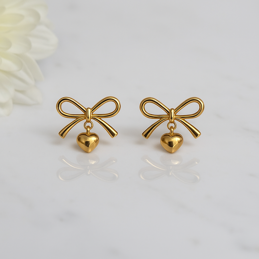 Infinity Love 18k Gold Stud Earrings
