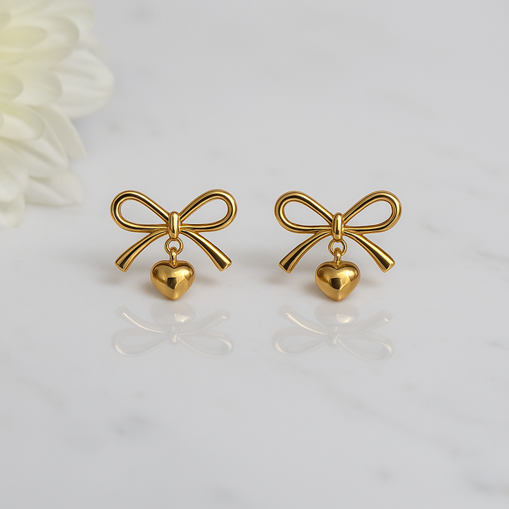 Infinity Love 18k Gold Stud Earrings