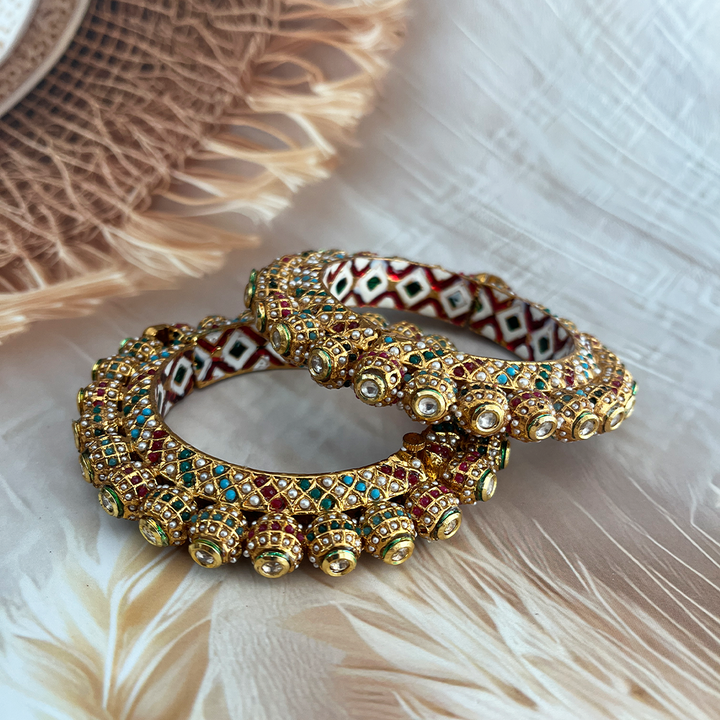 Garnisha Rajwadi Bangles Set