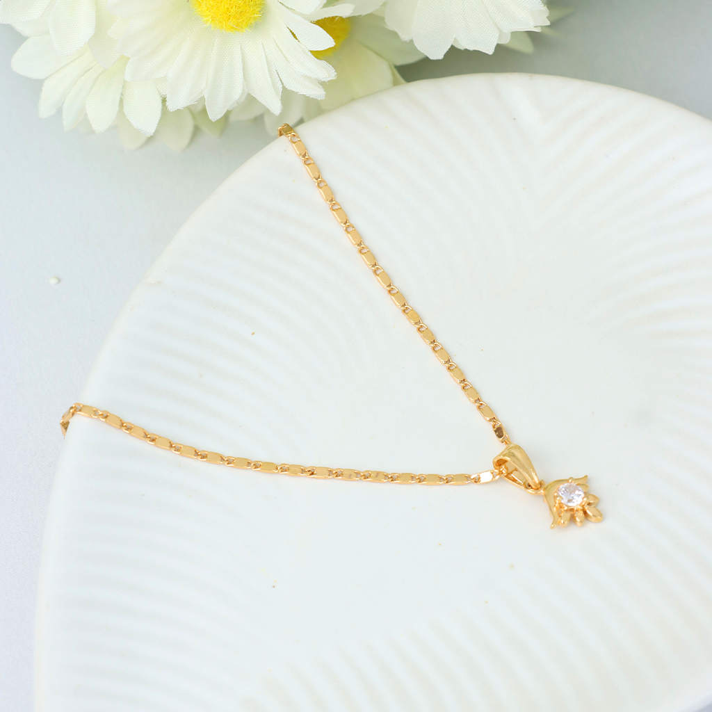 U Flower Chain Pendant Set